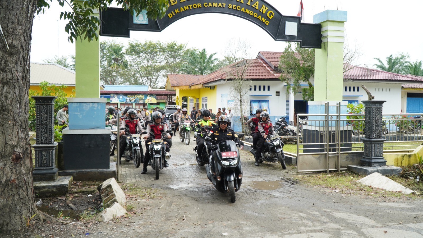 Pj Bupati Langkat Faisal Hasrimy Pimpin Patroli Skala Besar Pastikan Keamanan Pilkada Serentak 2024