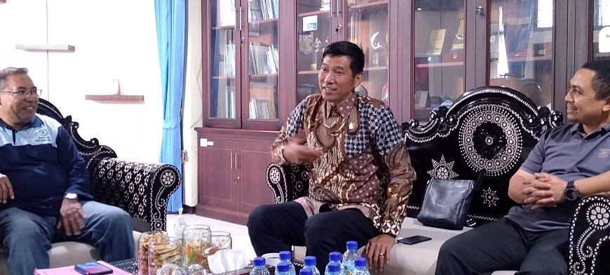 Soal Perizinan Tambak Udang, Komisi II DPRD Sumbawa Zohran “Orek” Temui DKP NTB