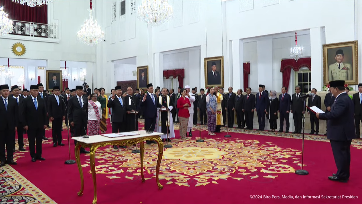 Presiden Prabowo Subianto Lantik Wamen Perumahan dan Kawasan Permukiman Asal Sumbawa